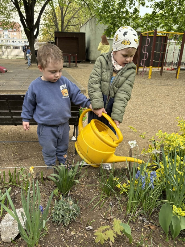 Föld-napi ültetés